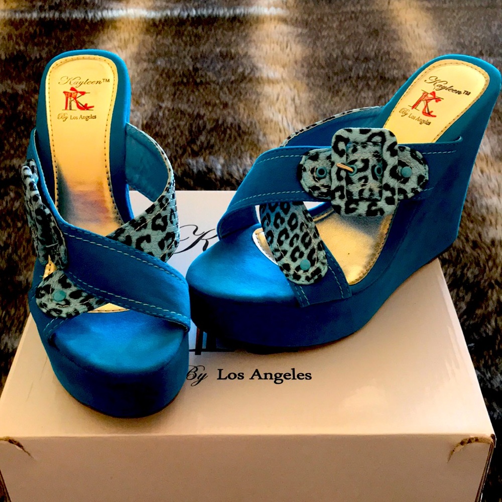 Women wedges